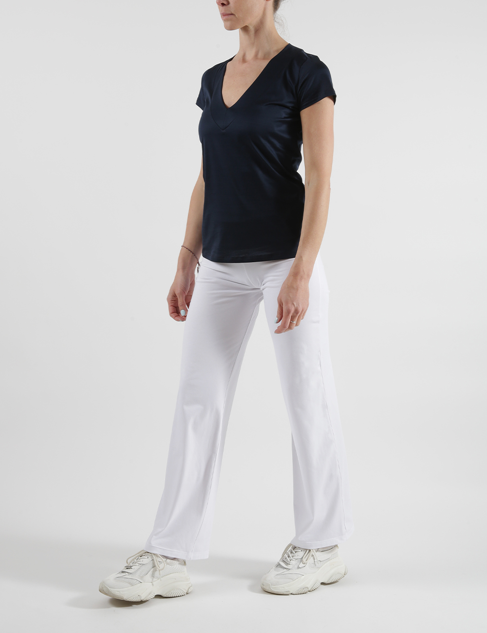 T-SHIRT V-NECK SHORT SLEEVES - MERCERIZED EGYPTIAN COTTON