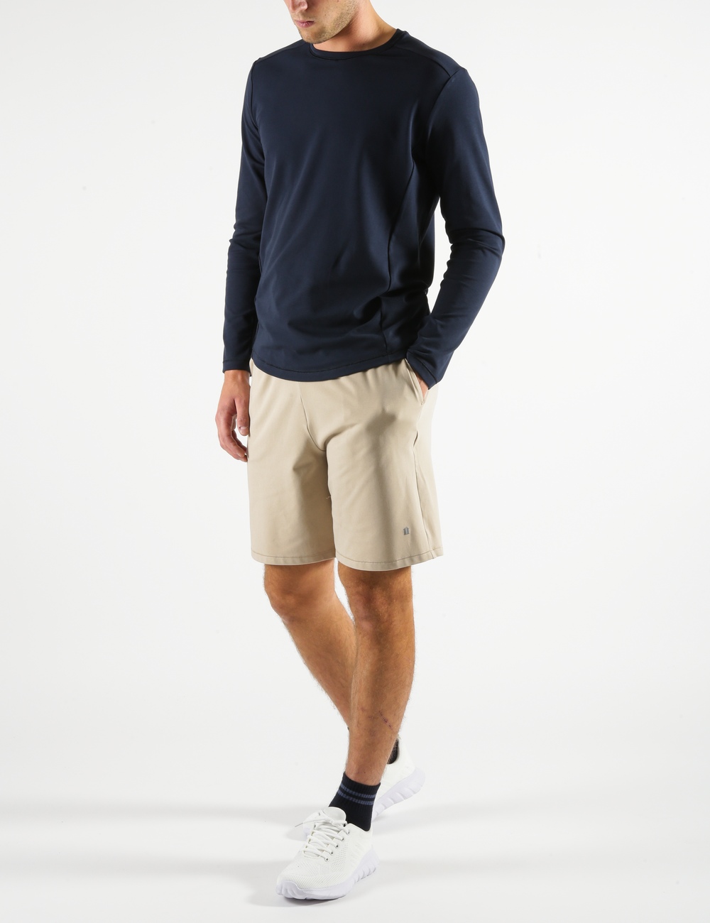 PERFORMANCE DRAWSTING SHORTS